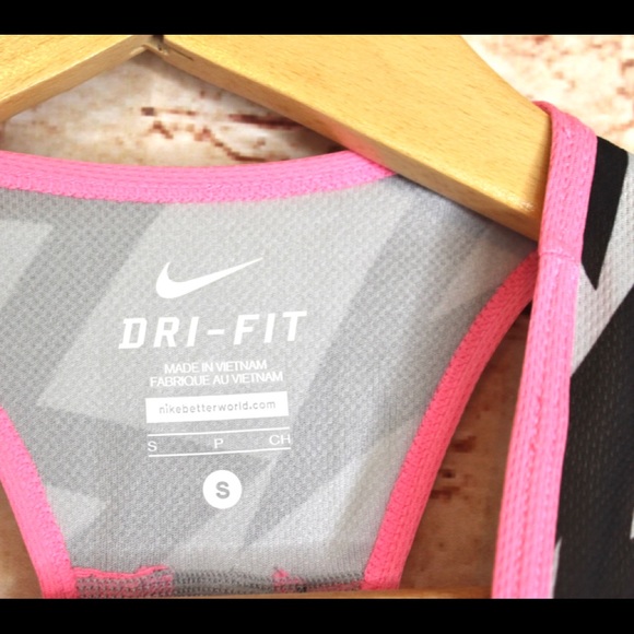 Nike Crazy Pattern Racerback Tank Top Lightweight - Picture 3 of 7